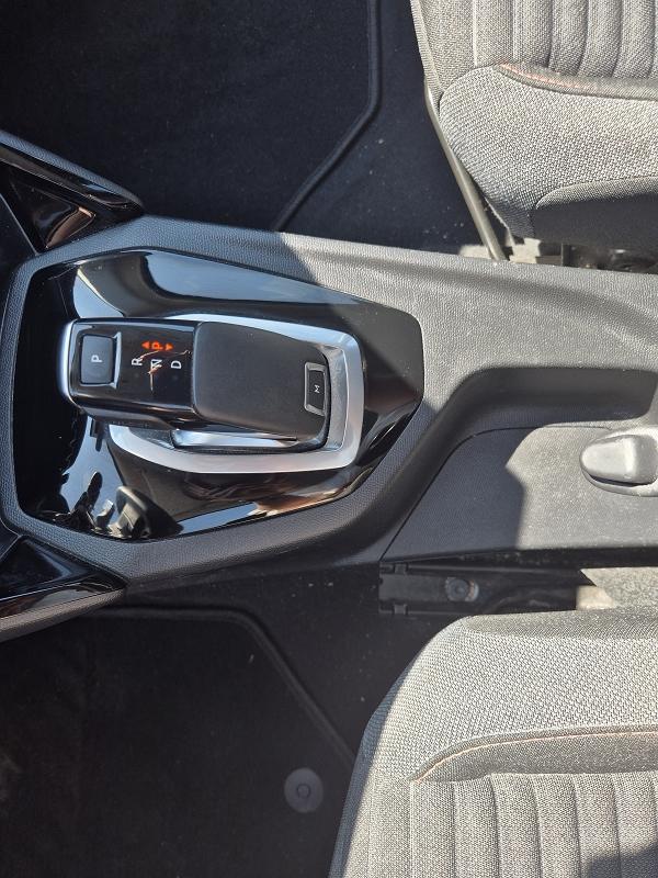 Peugeot 2008 II 2019 1.2i Puretech 12v s&amp;S - 130 Bv Eat8 Active Busin