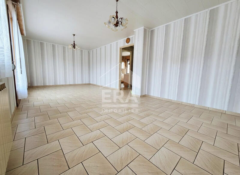 Maison - 120 m² - 7 pièces