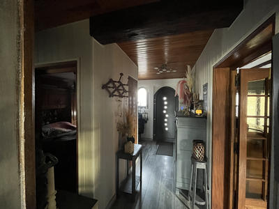 Maison - 155 m² - 9 pièces