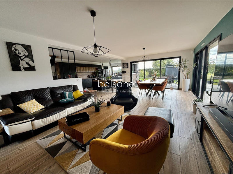 Maison contemporaine - 180 m² - 5 pièces