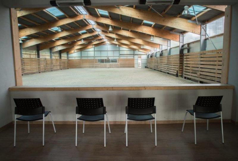 Maison - 318 m² - 10 pièces