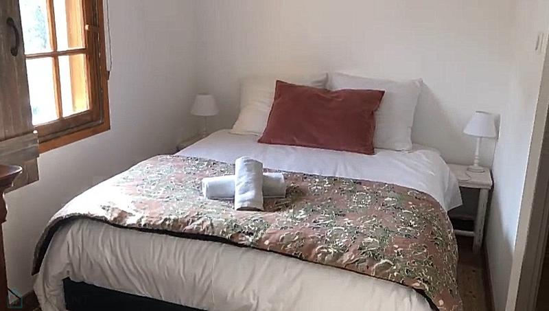 Maison - 275 m² - 10 pièces