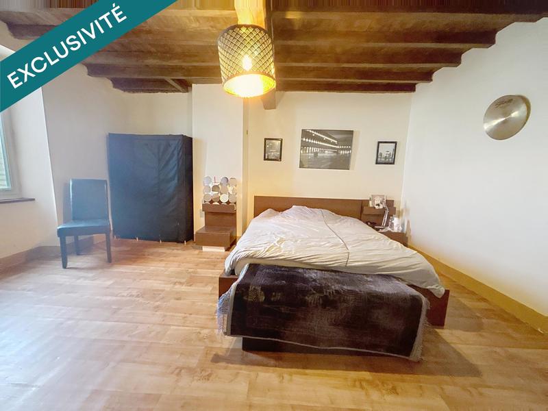 Maison - 93 m² - 5 pièces