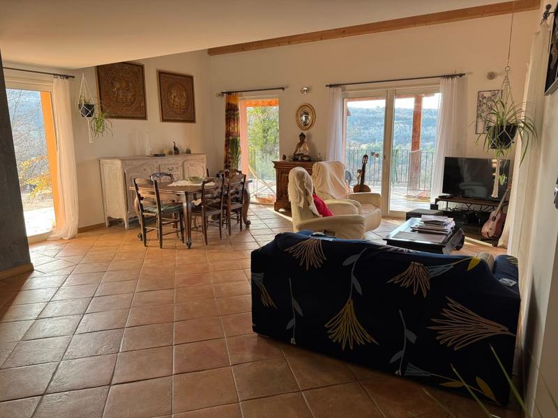 Villa - 144 m² - 4 pièces