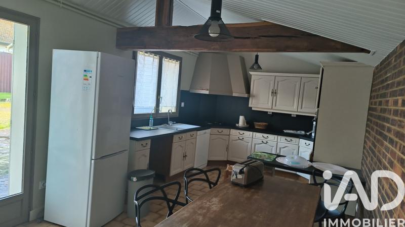 Maison - 470 m² - 8 pièces