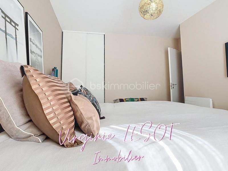 Appartement - 85 m² - 4 pièces