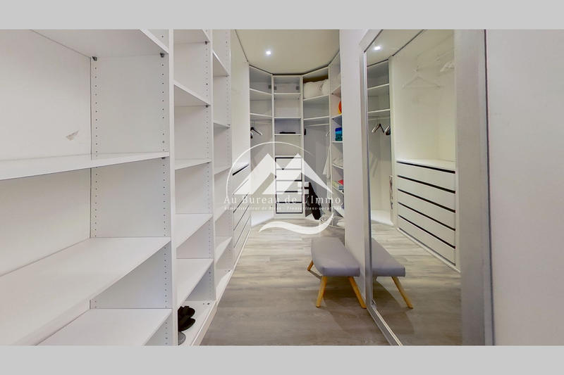 Appartement - 87 m² - 3 pièces