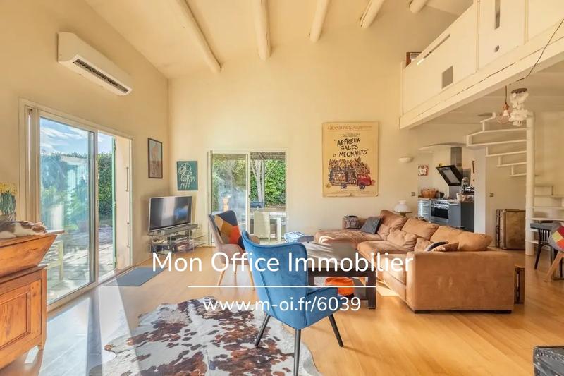 Maison - 111 m² - 4 pièces