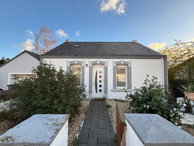 Maison - 106 m² - 4 pièces