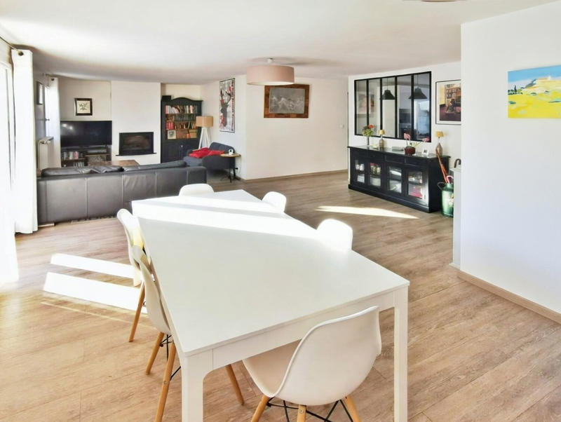 Maison - 130 m² - 7 pièces