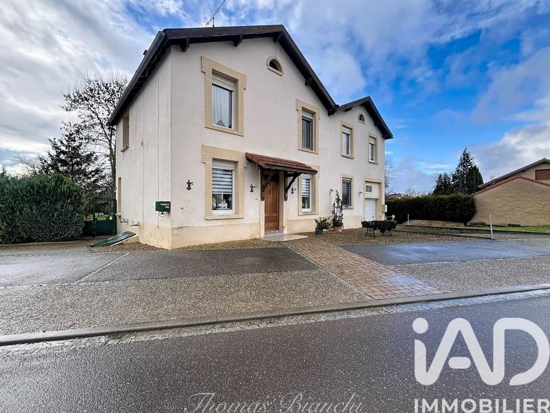 Maison - 188 m² - 8 pièces