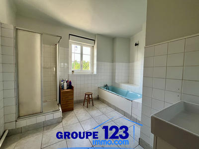 Maison - 103 m² - 5 pièces