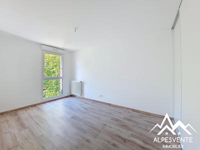 Appartement - 77 m² - 4 pièces