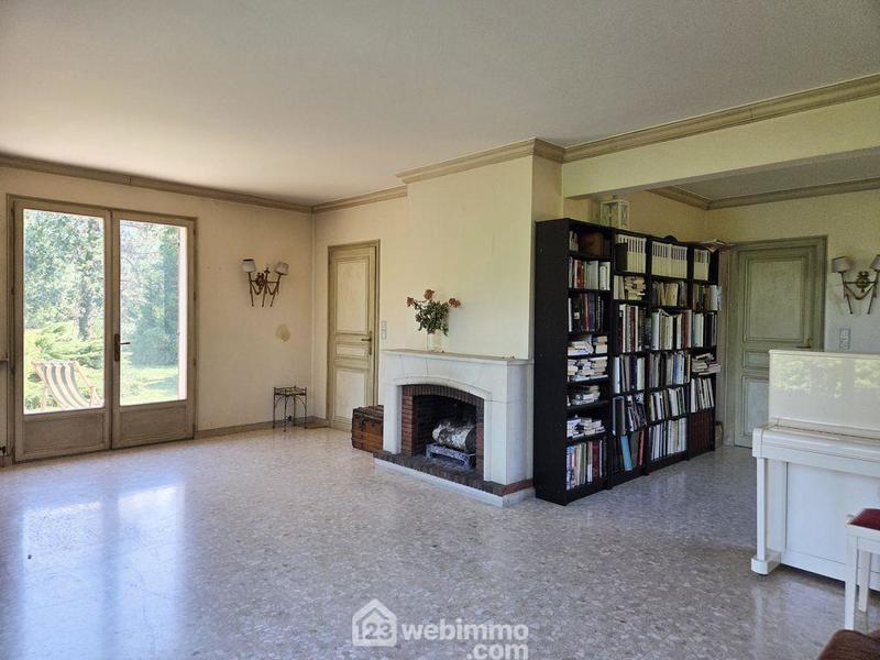 Maison - 197 m² - 6 pièces