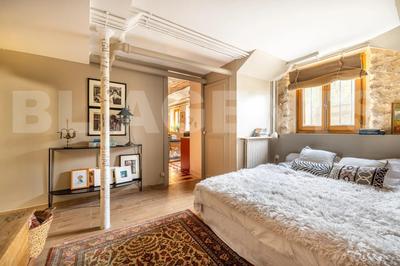 Demeure - 195 m² - 5 pièces