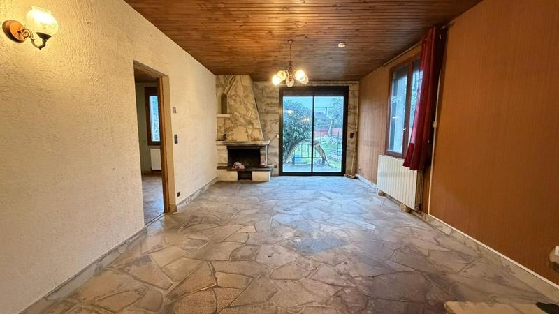 Maison - 140 m² - 6 pièces