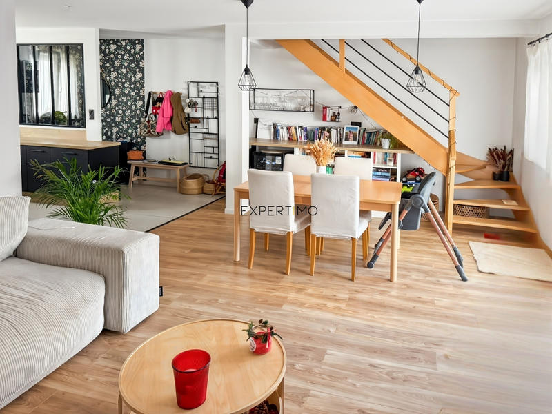 Maison - 100 m² - 4 pièces