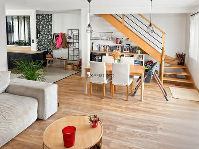 Maison - 100 m² - 4 pièces