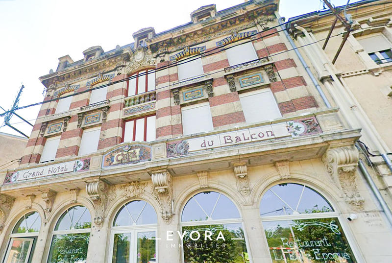 Immeuble - 307 m² - 10 pièces