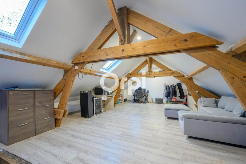 Maison - 179 m² - 6 pièces