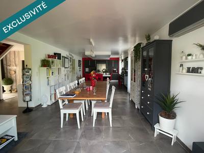 Maison de maîtres - 354 m² - 12 pièces