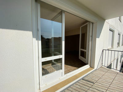 Appartement - 81 m² - 3 pièces