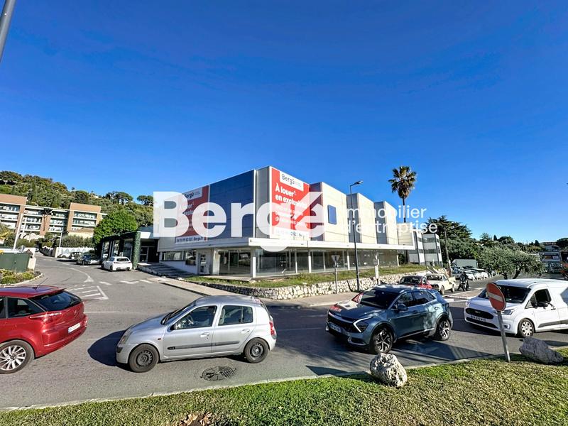 Local commercial - 250 m²