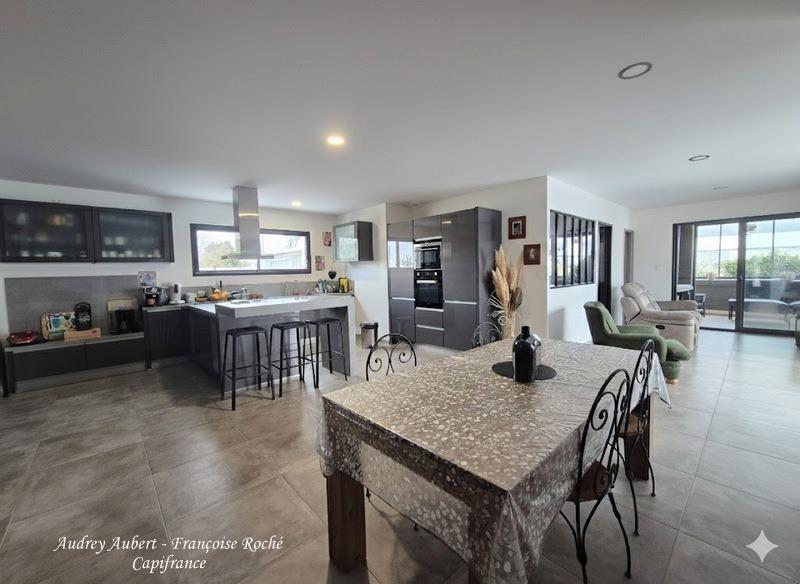 Maison - 131 m² - 5 pièces