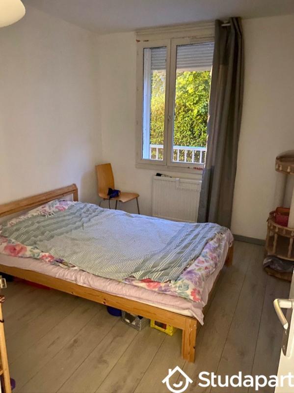 Chambre - 12 m² - 1 pièce