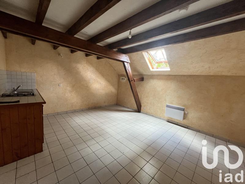 Maison - 275 m² - 10 pièces