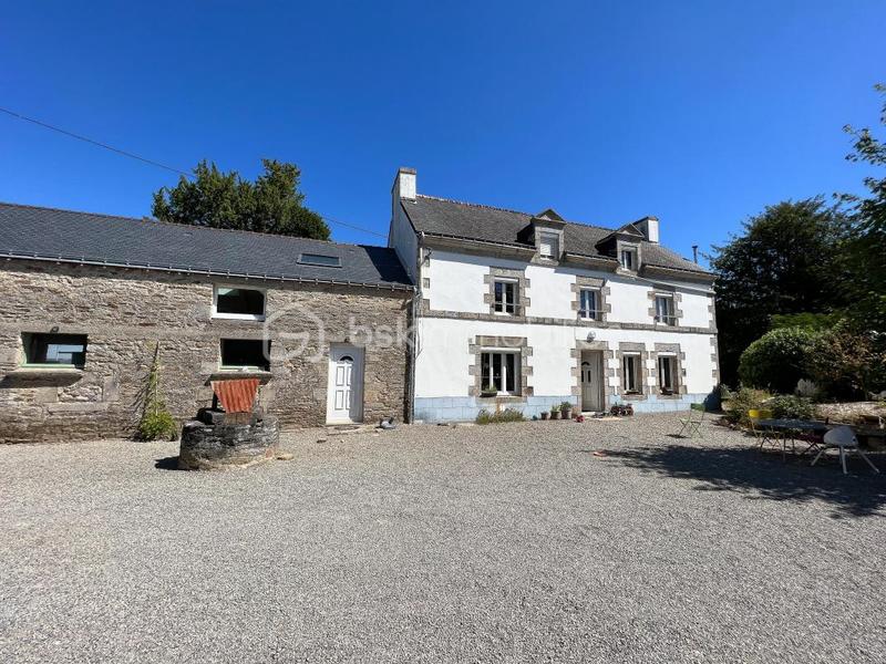 Maison - 165 m² - 6 pièces