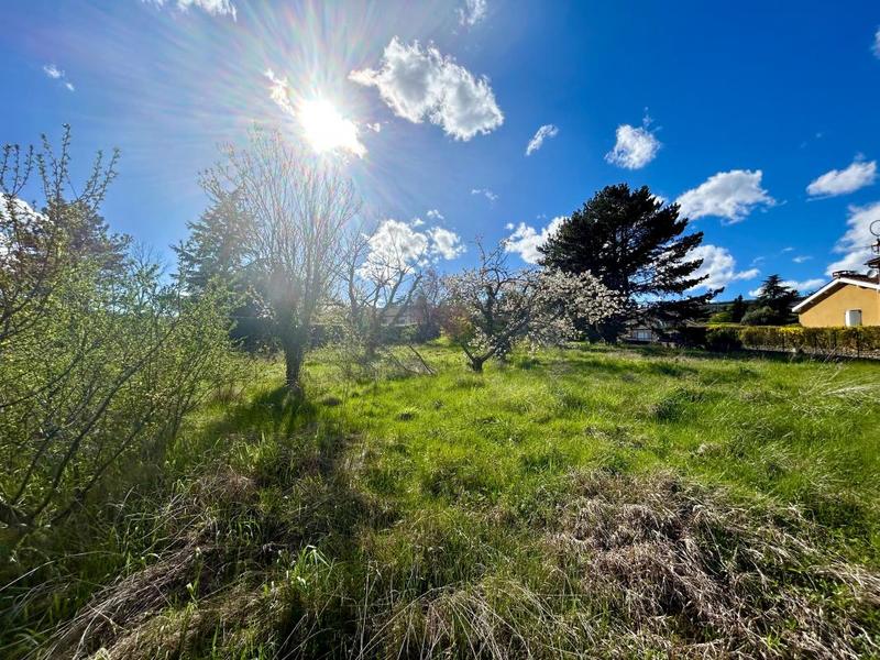 Terrain constructible - 1 231 m²