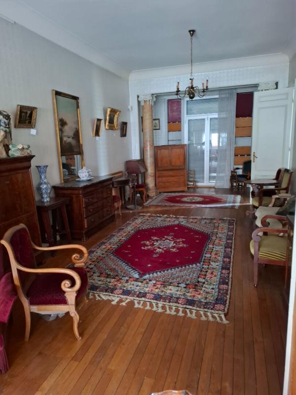 Immeuble - 227 m² - 9 pièces