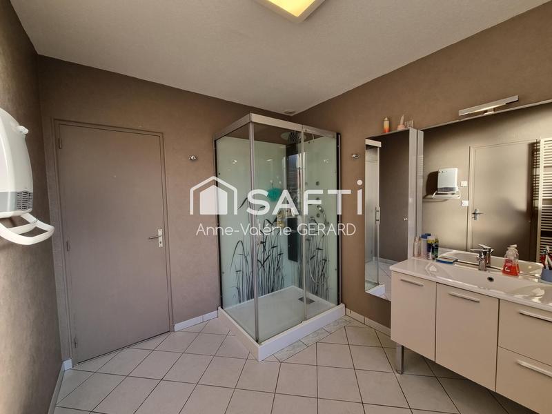 Maison - 175 m² - 6 pièces