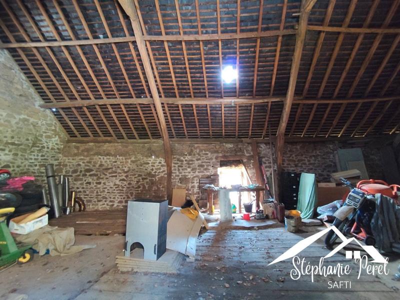 Maison - 332 m² - 2 pièces