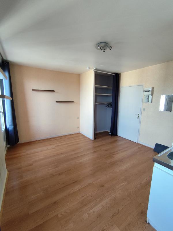 Studio - 20 m² - 1 pièce