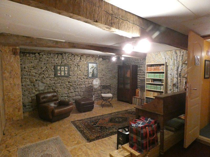 Maison - 468 m² - 12 pièces