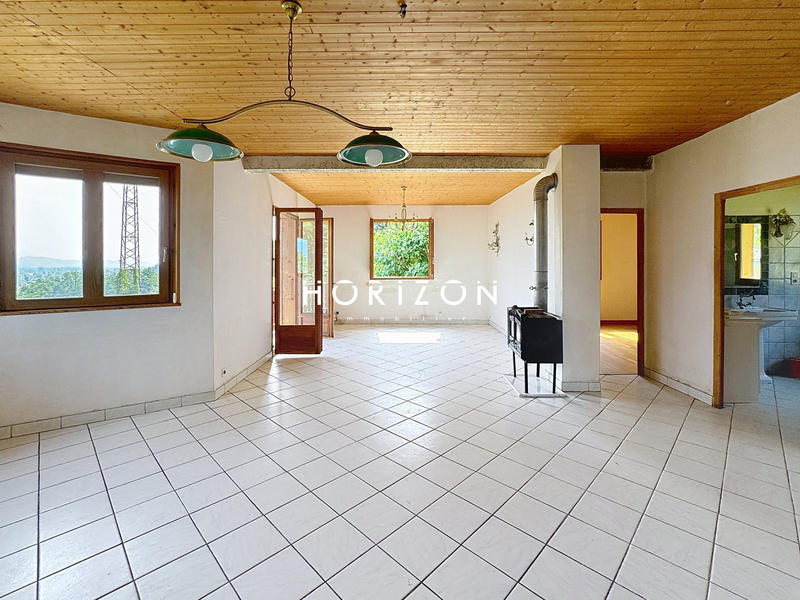 Maison ancienne - 250 m² - 8 pièces