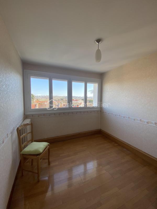 Appartement - 96 m² - 4 pièces