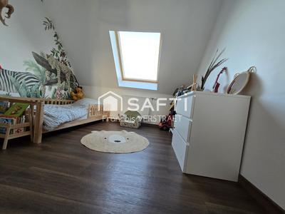 Appartement - 80 m² - 4 pièces