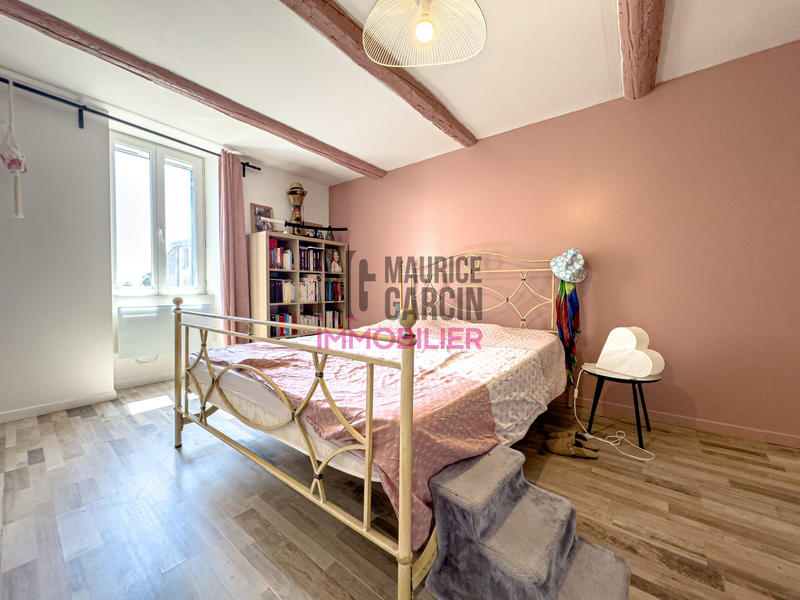 Maison - 182 m² - 7 pièces