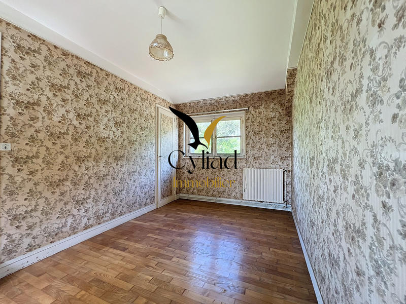 Maison ancienne - 180 m² - 4 pièces