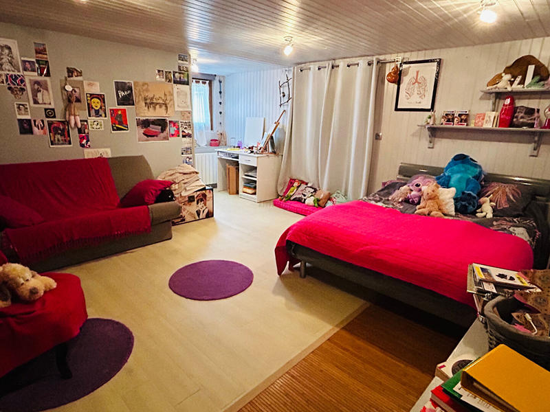 Maison - 265 m² - 7 pièces