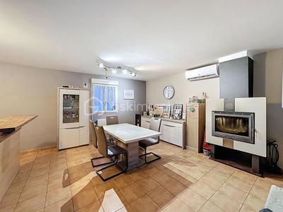 Pavillon - 95 m² - 5 pièces