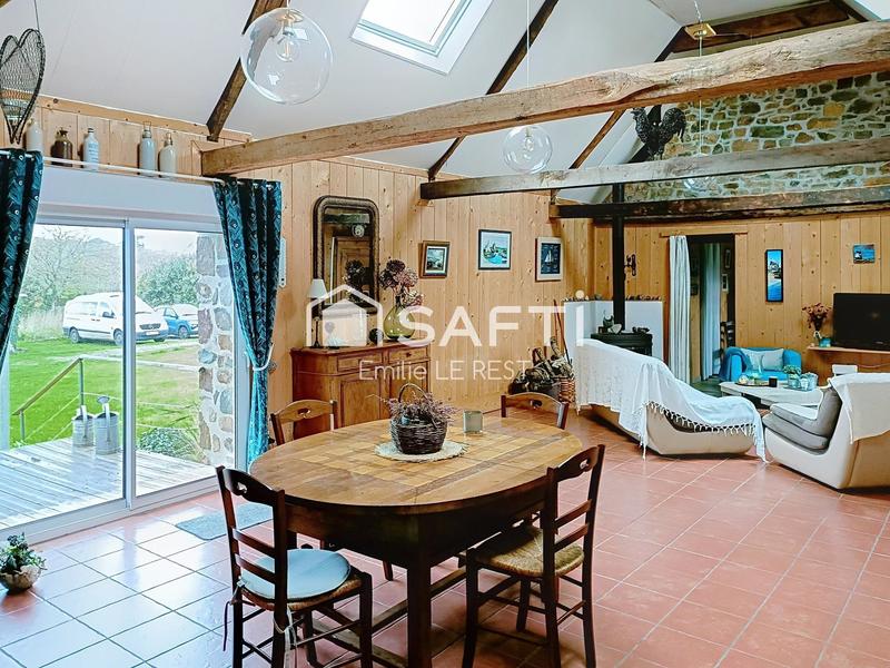 Maison - 268 m² - 12 pièces