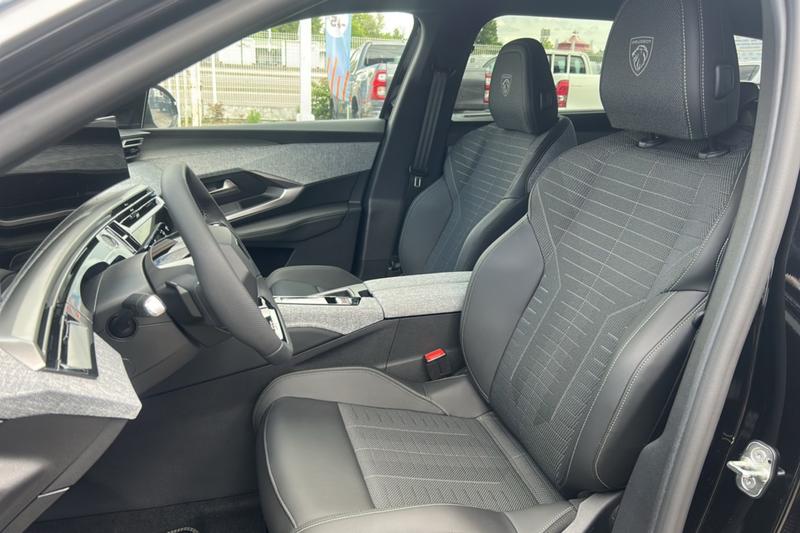 Peugeot 5008 Hybrid 145 E-Dcs6 Gt 360 7pl