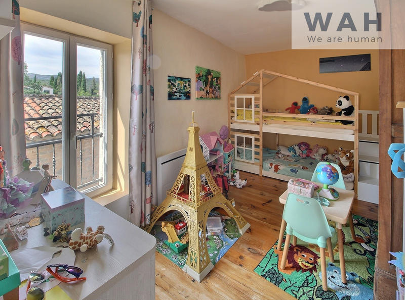 Maison de village - 84 m² - 3 pièces