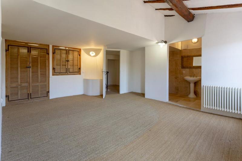 Maison de village - 205 m² - 7 pièces