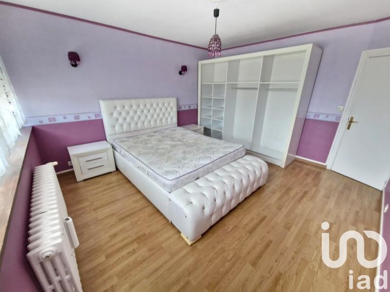 Maison - 200 m² - 10 pièces