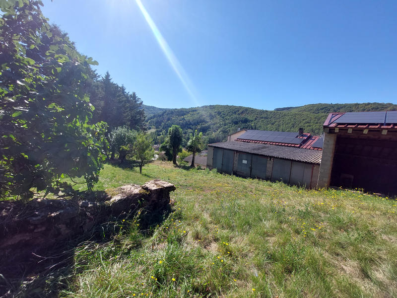 Maison - 140 m² - 8 pièces